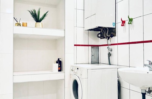 Rudolfsheim-Funfhaus Apartamento | Stylish 5BR 7min to Westbahnhof