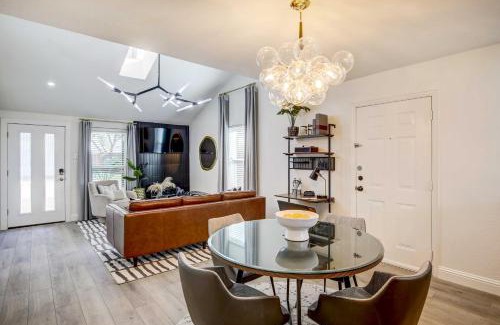 Allen Casa | Stylish Allen Home near Watters Creek Village