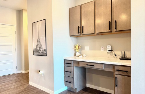 Fargo Apartamento | Stylish and cozy 1-bedroom with all essential amenities in awesome Fargo!