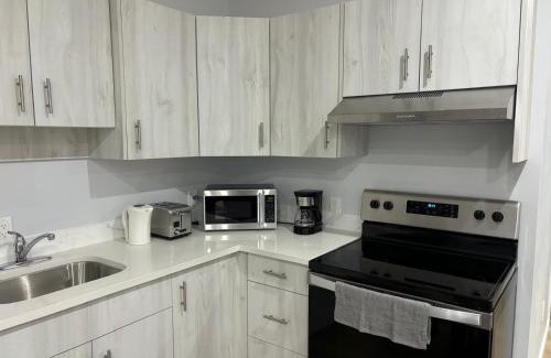 Lynnwood Ridge Apartamento | Stylish and Cozy Guest Suite
