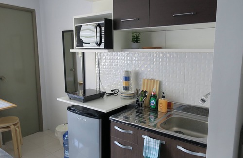 Santa Rosa Condominio | Stylish and Modern condo unit near Enchanted Kingdom