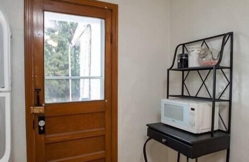 Pittsburgh Apartamento | Stylish and Refined with Easy City Access