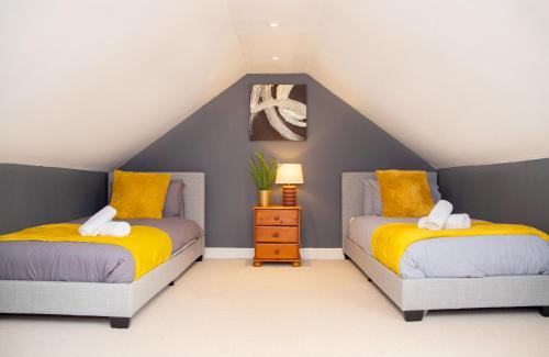 Ipswich Apartamento | Stylish and Spacious 3-Bed House Free Parking