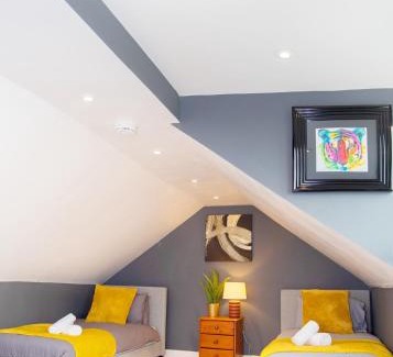 Ipswich Apartamento | Stylish and Spacious 3-Bed House Free Parking