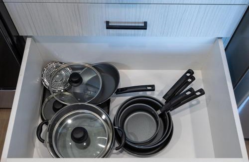 Aurora Highlands Apartamento | Stylish Apartment 5 min to DC with free Gym and Parking