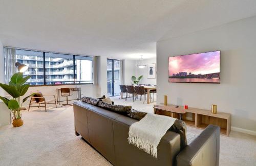 Crystal City Apartamento | Stylish Apartment Near to Airport and Metro!