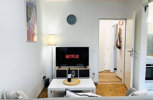 Langendreer Condominio | Stylish apartment / Netflix / Balcony