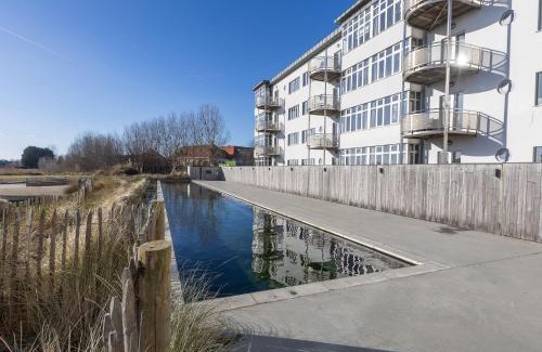 Westende Apartamento | Stylish Apartment with Pool
