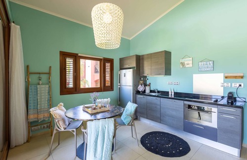 Jan Thiel Apartamento | Stylish Apartment With Pool Near Jan Thiel Beach