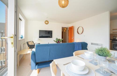 Pontprennau Apartamento | Stylish Apartment with Private Parking