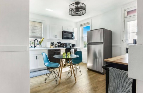 St. Louis Apartamento | Stylish Apt Near STL Attractions