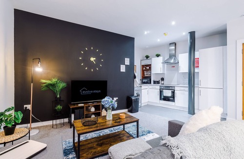 Baltic Triangle Apartamento | Stylish Apt, Pool Table, Sleep 6, Central Location