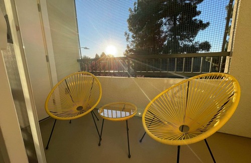 Santa Clara Condominio | Stylish Apt w/Exceptional Amenities-Great location