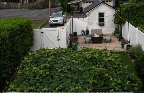 Lewisburg Apartamento | Stylish Apt Walk to Shops, Dining, and Bucknell