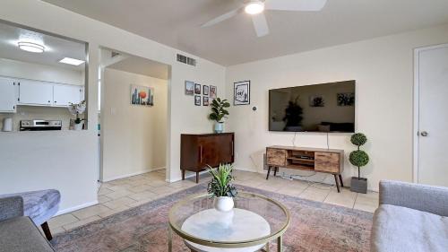 Arcadia Lite Casa | Stylish Arcadia 2-Bdrm with Comfort and Charm