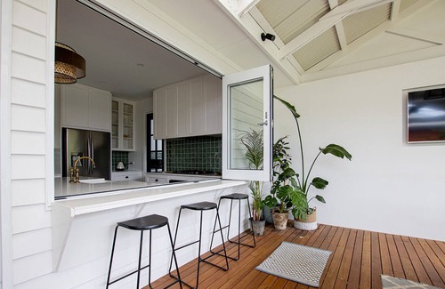 Colonel Light Gardens Casa | Stylish Bungalow - Perfect for families or couples - Pet Friendly