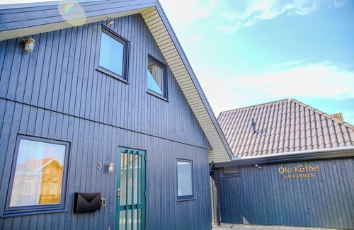 Kalifornien Casa | Stylish beach house - 200m to the sea - hot tub - sauna - fireplace