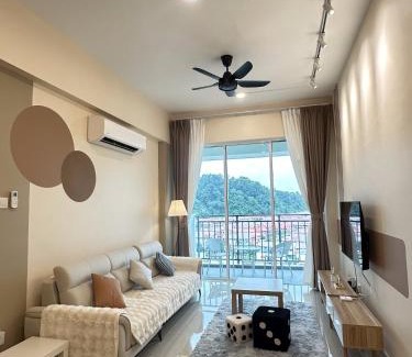 Sandakan Apartamento | Stylish Bearbrick 3R2B Home sandakan