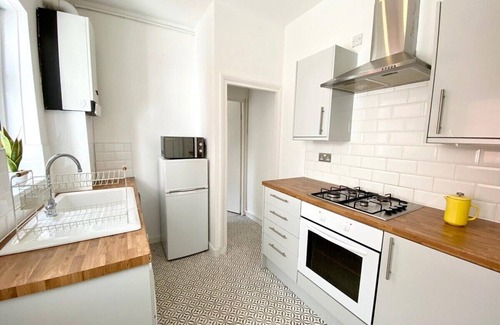 Heaton Apartamento | Stylish, Boutique Flat close to Newcastle City Cen