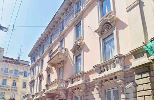 Tricolore Apartamento | Stylish boutique next to Duomo