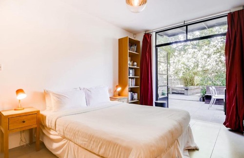 Hackney Apartamento | Stylish bright apartment w private garden