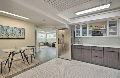 North Park Apartamento | Stylish, Bright Garden-Level Apt with Fireplace