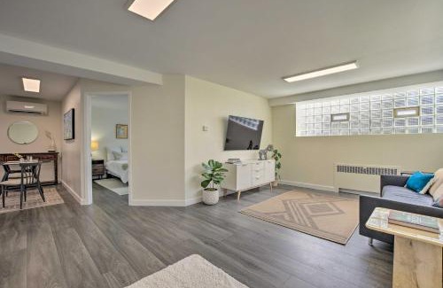 North Park Apartamento | Stylish, Bright Garden-Level Apt with Fireplace