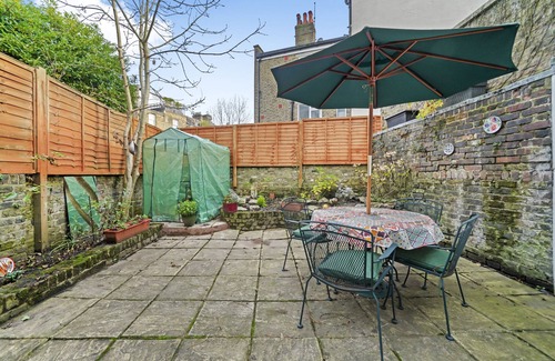 Harrow Road Apartamento | Stylish Central 2-bed Apartment With Pvt Garden