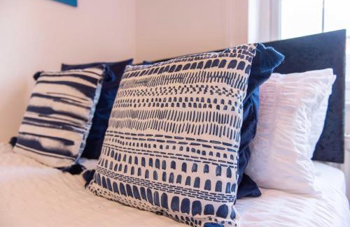 Castle Donington Apartamento | Stylish & Central 2 bedroom apartment - Fast WiFi
