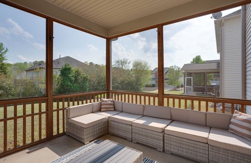 Cary Casa | Stylish & Centrally Located Home