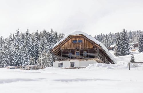 Sorafurcia Chalet De Esquí | Elegante Chalet "Obereggeralm" con vistas a la montaña, Wi-Fi, balcón y jardín