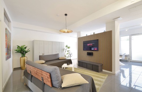 Schwabing-Freimann Apartamento | Stylish city apartment for up to 8 people, 5 minutes walk to the subway.