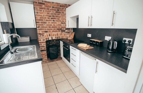 Canterbury Casa | Stylish city centre hideaway