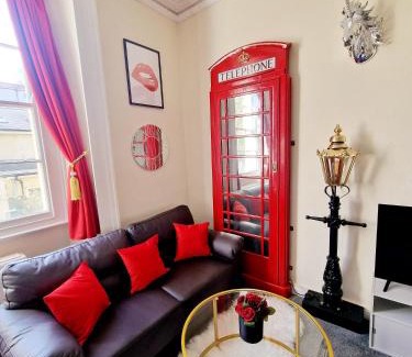Cotham Apartamento | Stylish Clifton Flat, Permit Parking x1, Garden & Picnic Area