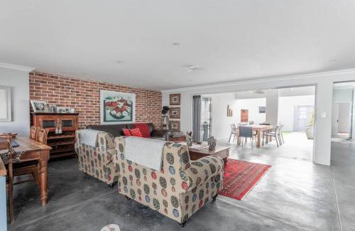 Paternoster Casa | Stylish Coastal Retreat in Paternoster
