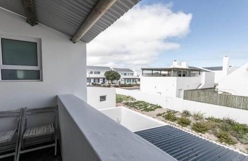 Paternoster Casa | Stylish Coastal Retreat in Paternoster