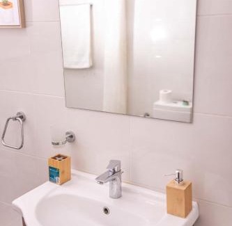 North Legon Apartamento | Stylish Comfort 1BR Apartment in North Legon