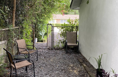 West Ashley Apartamento | Stylish & comfortable guest suite