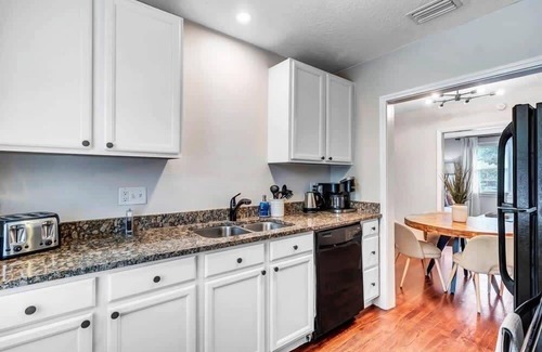 San Marco Condominio | Stylish Condo - 2 block from San Marco