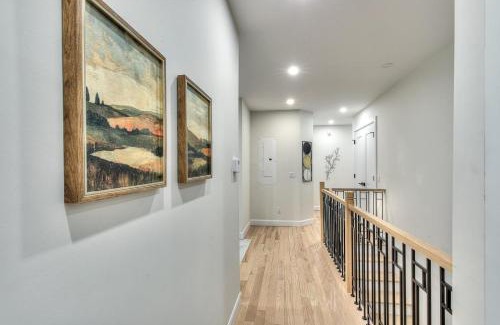 Westmount Apartamento | Stylish Condo AC Wi-Fi Westmount Smart TV