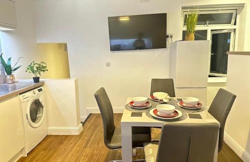 Northfleet Apartamento | Stylish & Cosy 3 BR in Gravesend