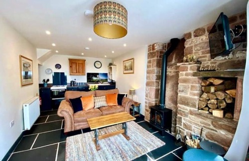 Penrith Casa | Stylish & cosy barn near Michelin-starred pub