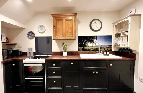 Penrith Casa | Stylish & cosy barn near Michelin-starred pub
