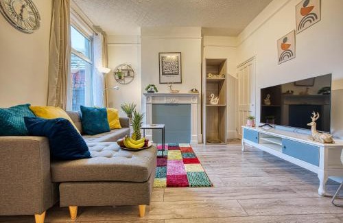Coventry Casa | Stylish & Cosy in Coventry Garden Parking