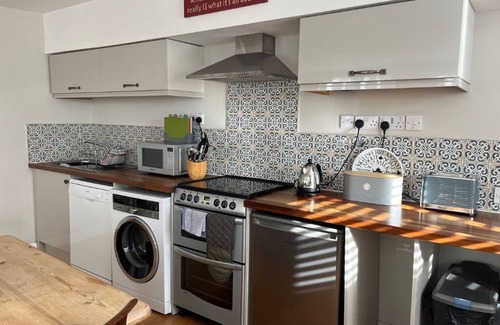 Piddletrenthide Cabaña | Stylish Cottage Escape in Piddlehinton, West Dorset. Pet friendly!