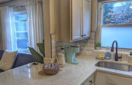Potomac West Casa | Stylish & Cozy #2 8 mins to DCA & Washington DC