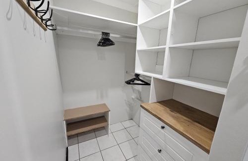 West Bank Apartamento | Stylish Cozy Stay at Ferndale House Apartments