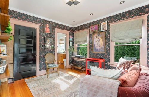 Columbia City Casa | Stylish craftsman in a gorgeous garden setting, steps to downtown Columbia City