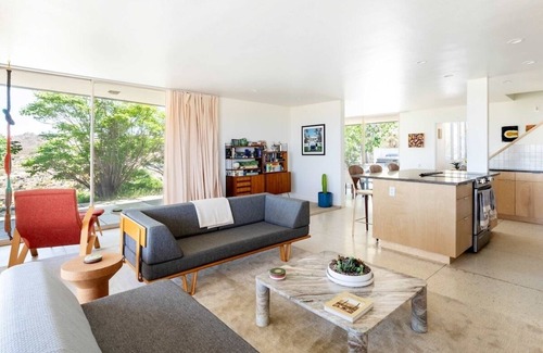 Joshua Tree Highlands Casa | Stylish Desert Oasis I 5 Private Acres Near Park