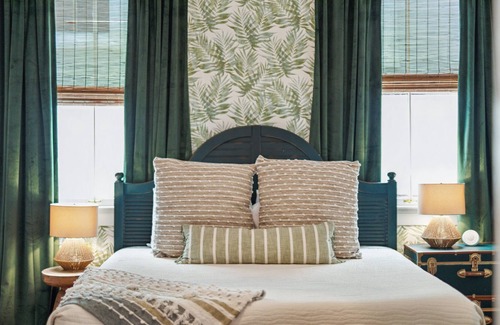 Westside Casa | Stylish Downtown Home with 92 Walk Score - Sleeps 14